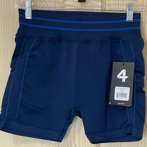 NWT Fourlaps Seamless short. Have sports bra to match in closet (if available)